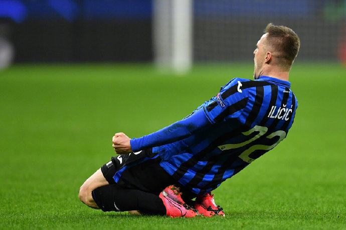 罗马迎西甲关键赛，清晨队长鼓劲，球迷炸锅，医务组通报恢复 