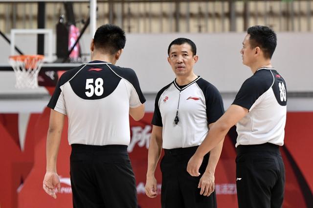 领益曾芳勤子女