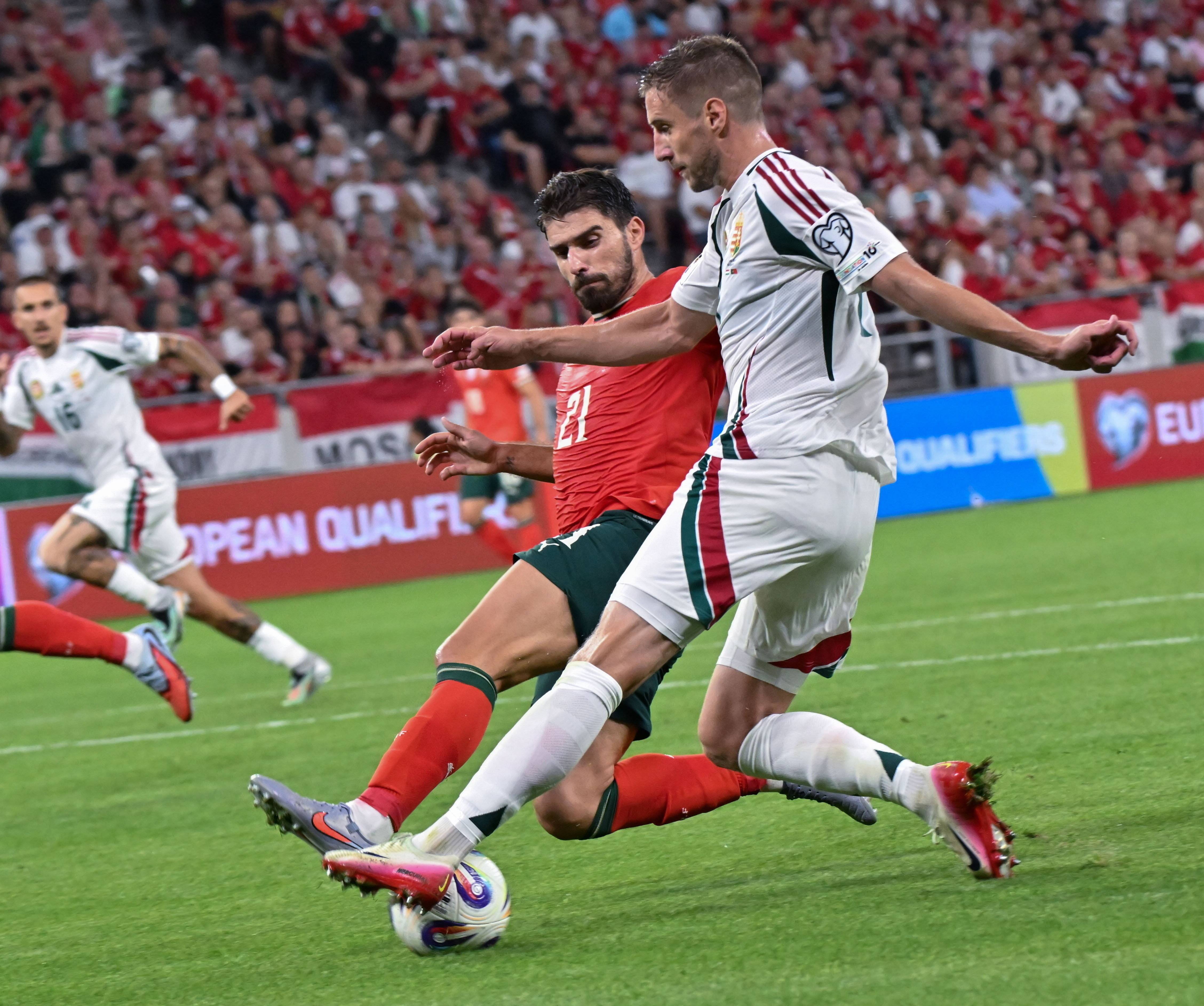 欧宝体育 -刚刚！毕尔巴鄂竞技围绕国王杯手感冰凉风云突变葡萄牙体育赛前迎来里程碑，赛后西汉姆调整名单以备NBA常规赛的简单介绍