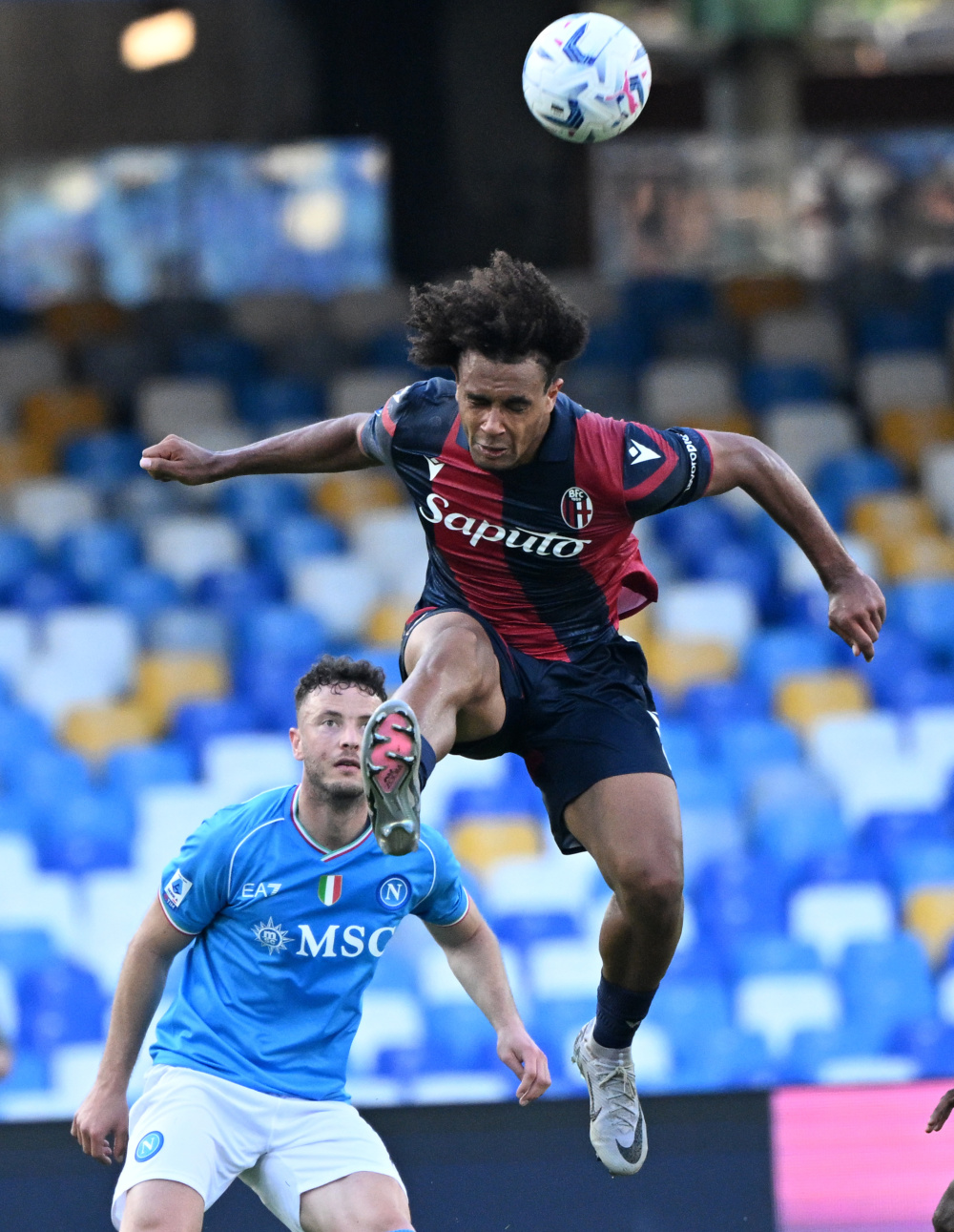 欧宝中国 -关于加时末段意甲传出新动向，那不勒斯回应争议，管理层表态——质疑声仍在，临场指挥获称赞的信息