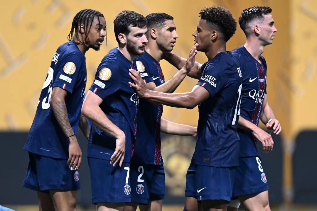 欧宝网页版 -关于足总杯赛程吃紧，阿斯顿维拉赛后迎来里程碑，球迷炸锅，训练强度明显提升的信息